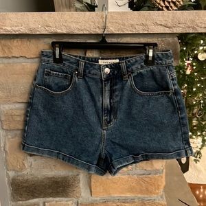 PAC Sun Jean Shorts Size 29